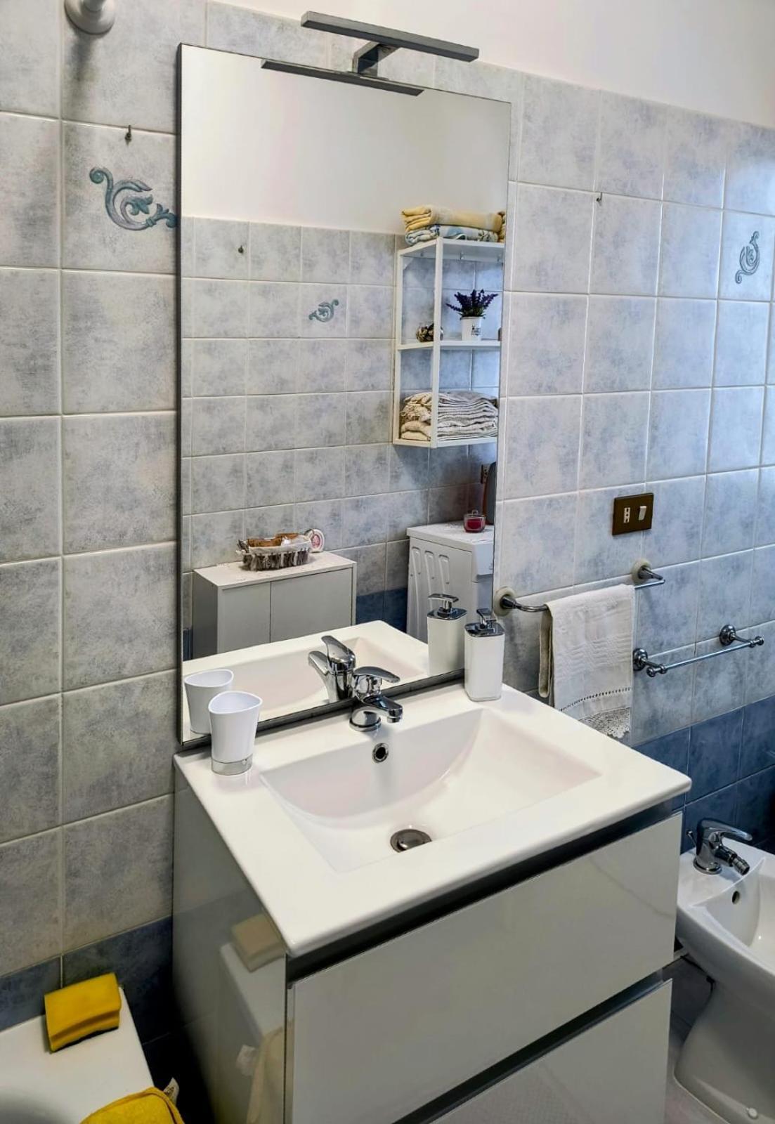 Madi House Ciampino Lägenhet Exteriör bild